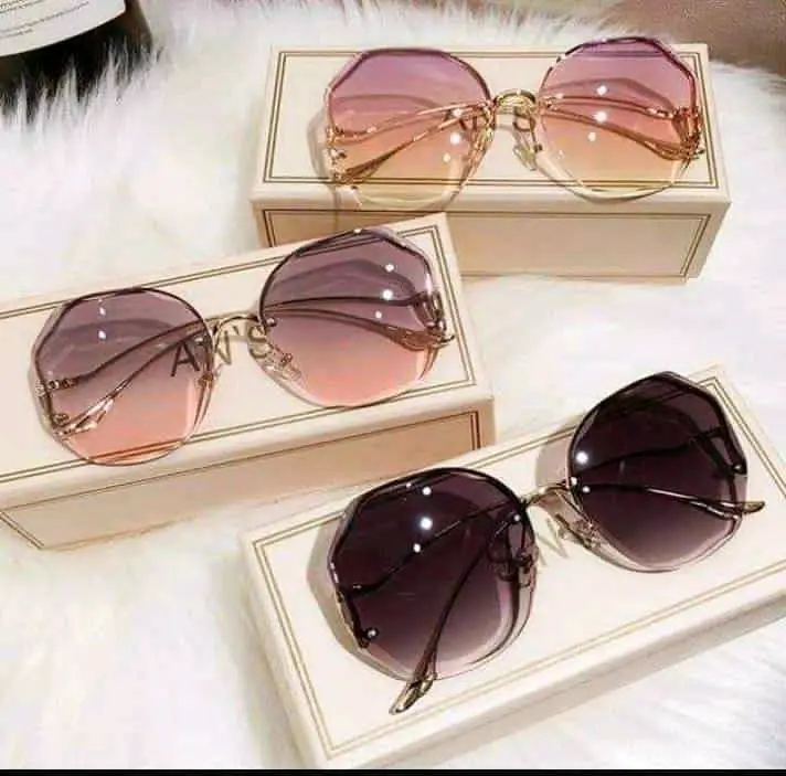Woman Sunglass for Daily Wear | Stylish & Trendy Ladies Eyewear