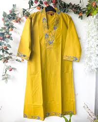 Women’s Kurti / Ethnic Top 