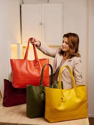 Leather Bag for Women | Stylish, Durable & Spacious Handbag